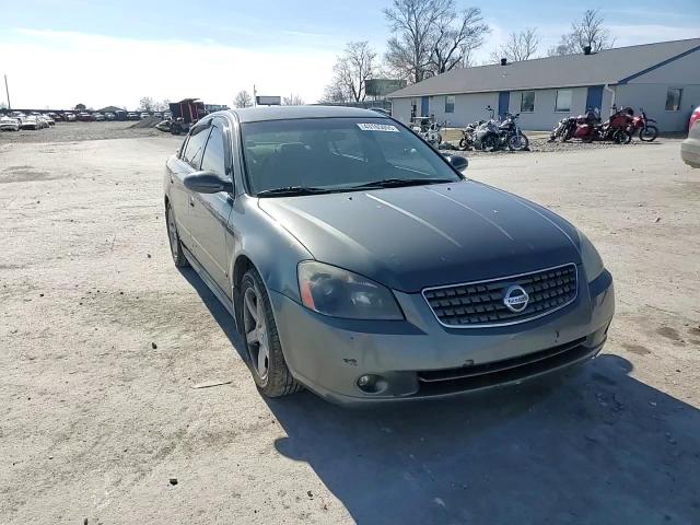2005 Nissan Altima - Image 11
