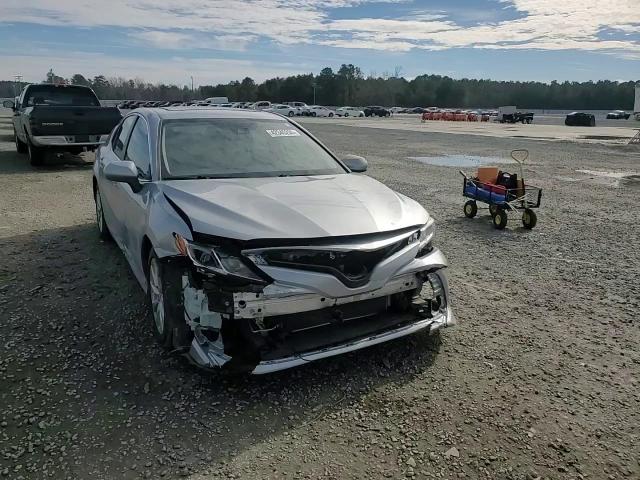 2020 Toyota Camry - Image 11