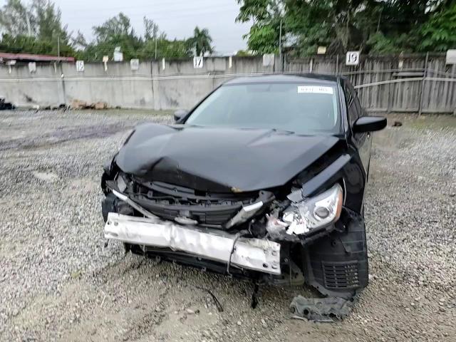 2017 Nissan Altima - Image 11