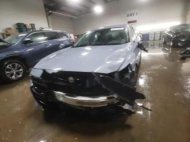 2022 Honda Accord - Image 13