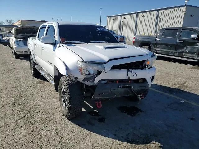 2014 Toyota Tacoma - Image 13