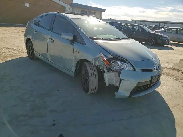 2014 Toyota Prius - Image 10