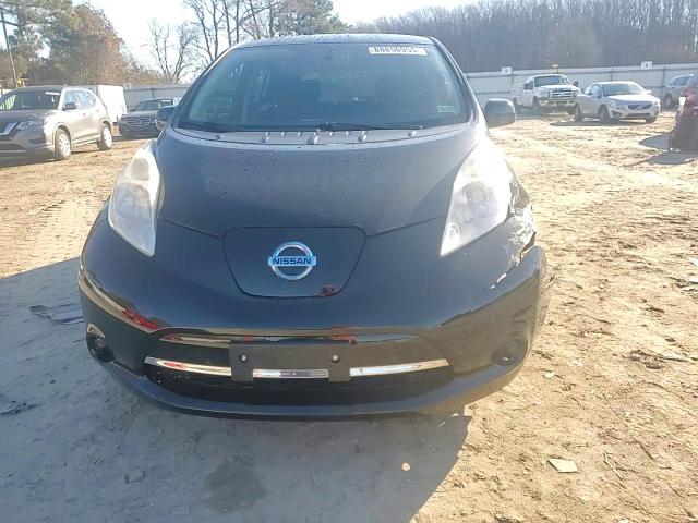 2015 Nissan Leaf - Image 10