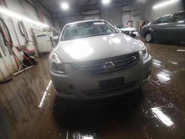 2012 Nissan Altima - Image 13
