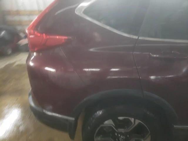 2017 Honda CR-V - Image 14