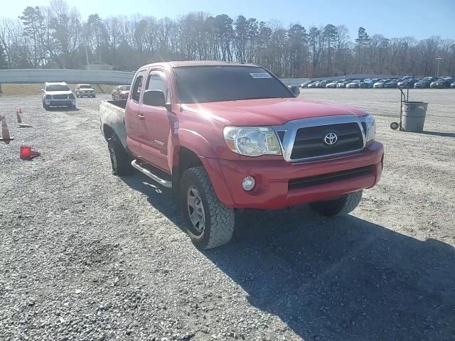 2006 Toyota Tacoma - Image 10