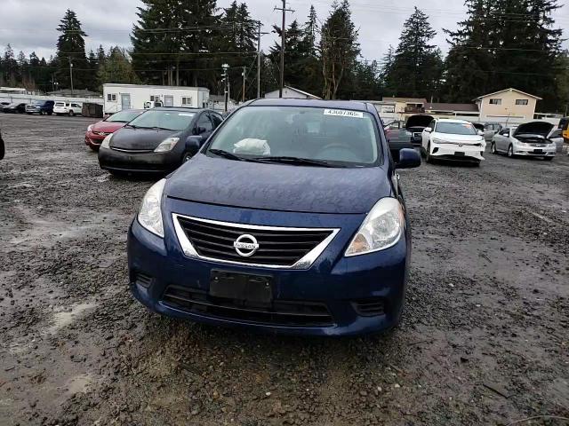 2013 Nissan Versa - Image 11