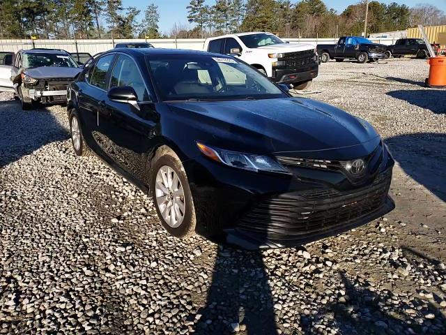 2018 Toyota Camry - Image 13