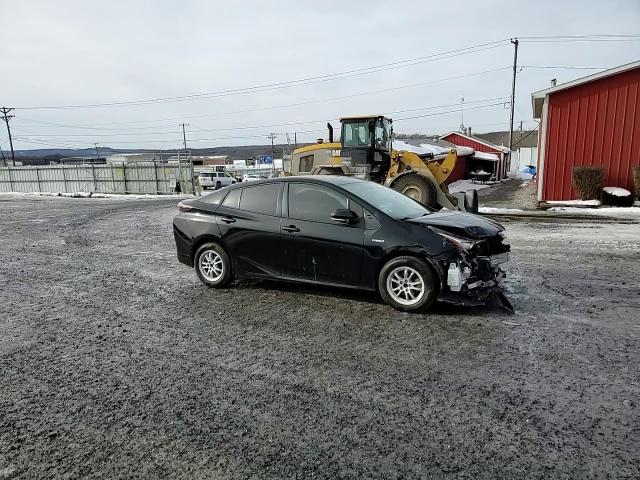 2016 Toyota Prius - Image 11