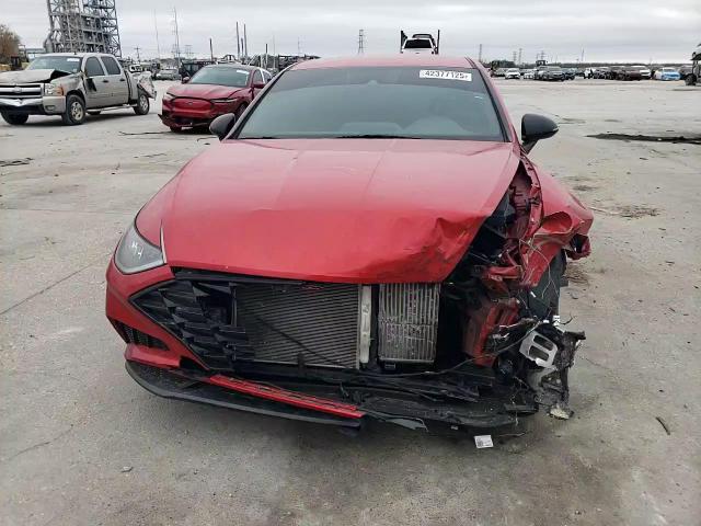 2021 Hyundai Sonata - Image 10