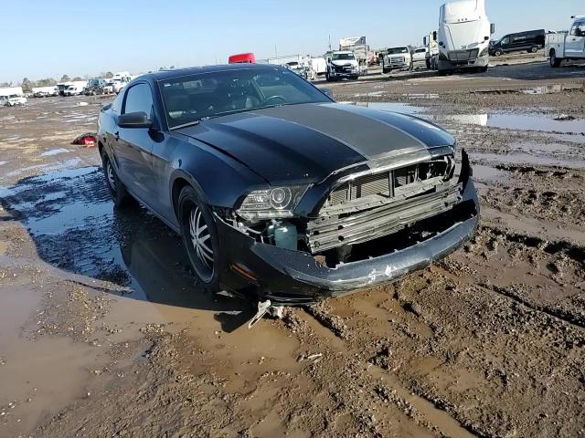 2013 Ford Mustang - Image 10