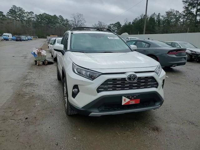 2021 Toyota RAV 4 - Image 11