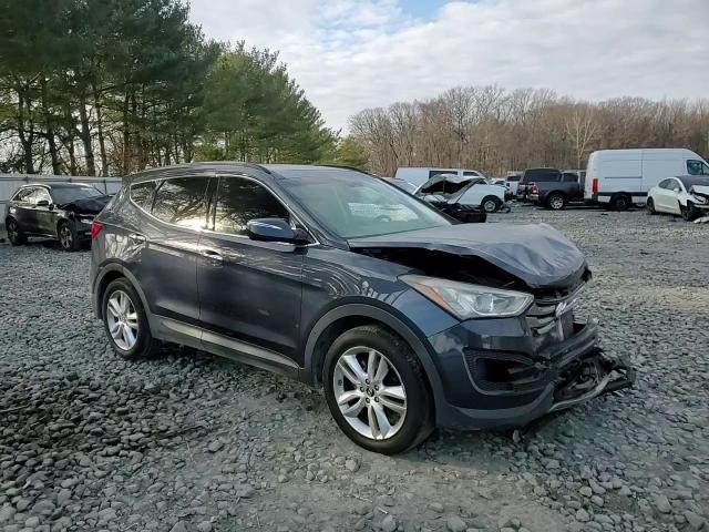 2014 Hyundai Santa Fe - Image 11