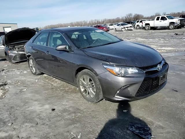 2016 Toyota Camry - Image 11
