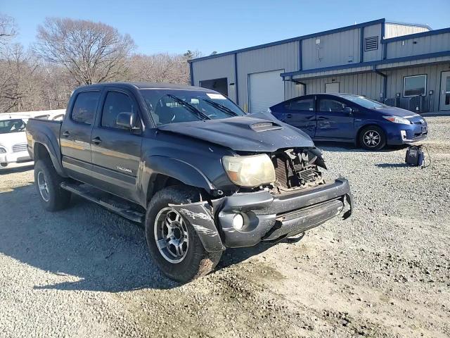 2009 Toyota Tacoma - Image 11