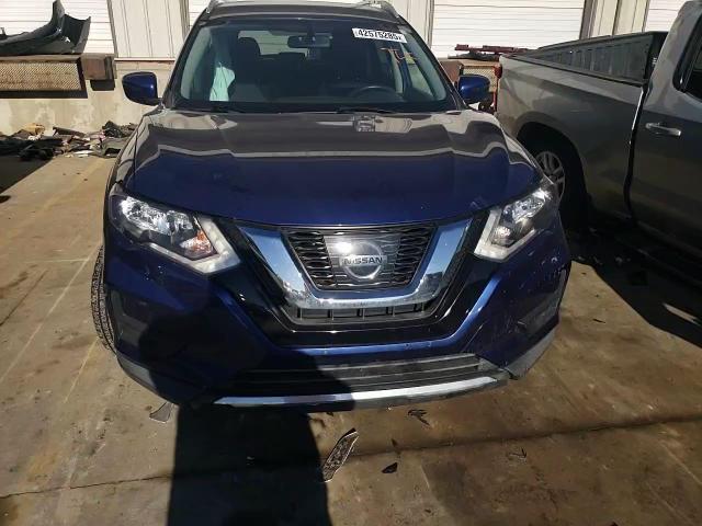 2017 Nissan Rogue - Image 11