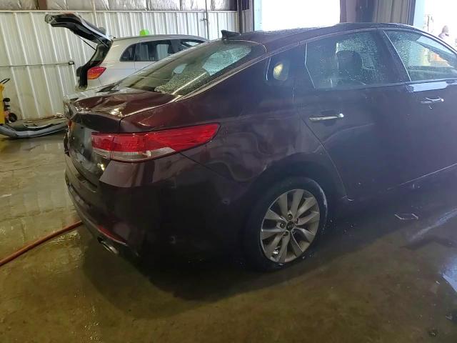 2016 Kia Optima - Image 14