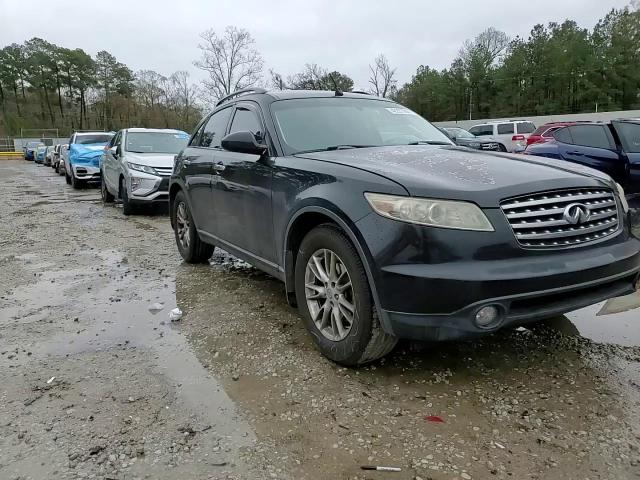 2005 Infiniti FX - Image 11