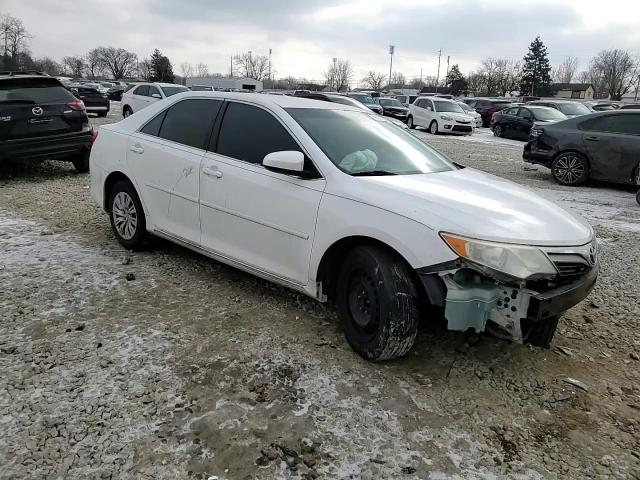 2013 Toyota Camry - Image 11