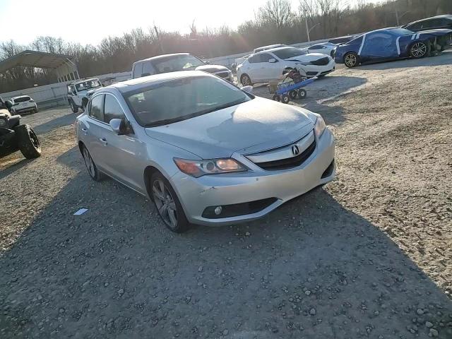 2014 Acura ILX - Image 11