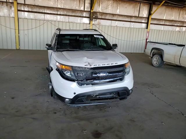 2015 Ford Explorer - Image 11