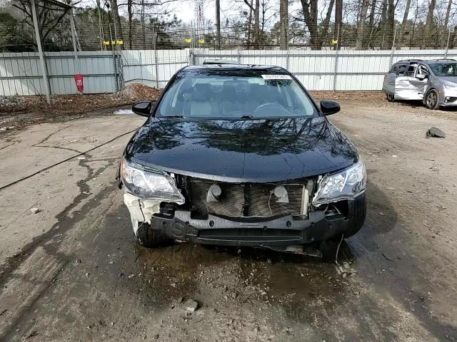 2013 Toyota Camry - Image 13