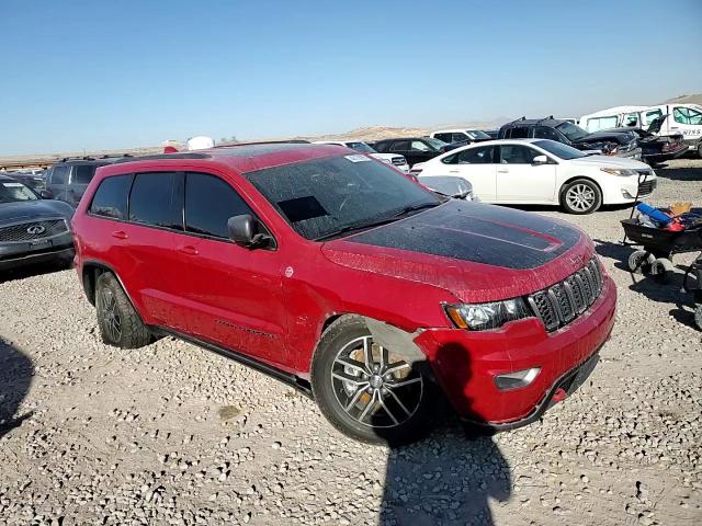 2018 Jeep Grand Cherokee - Image 11