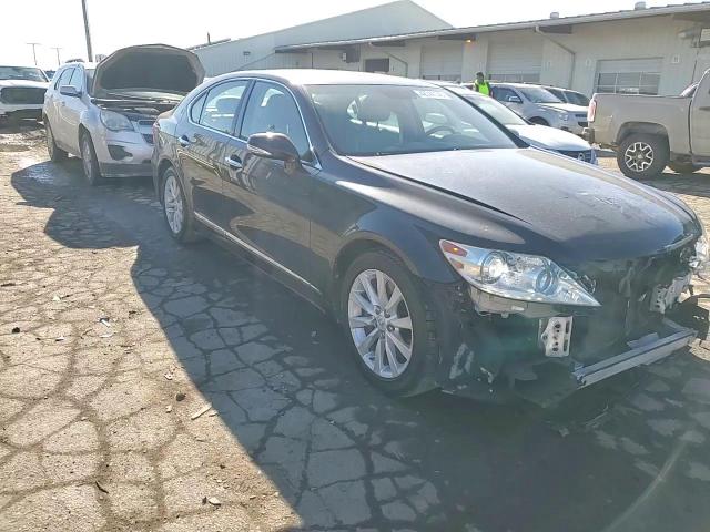 2012 Lexus LS - Image 10