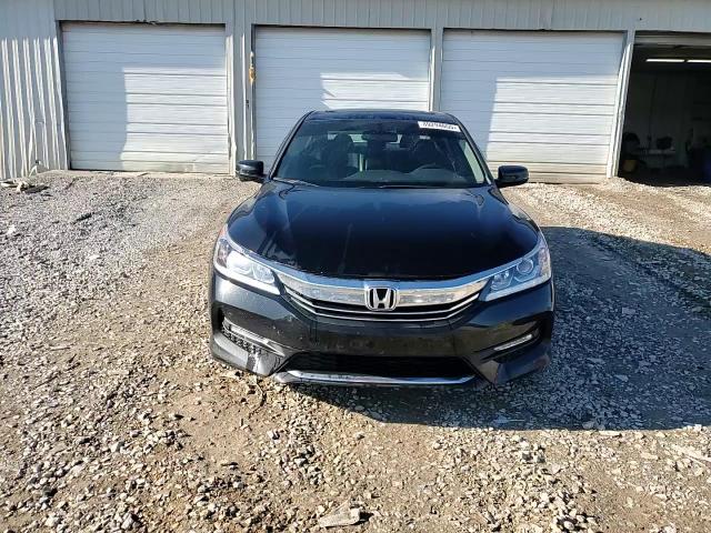 2016 Honda Accord - Image 12
