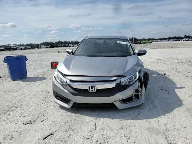 2018 Honda Civic - Image 11