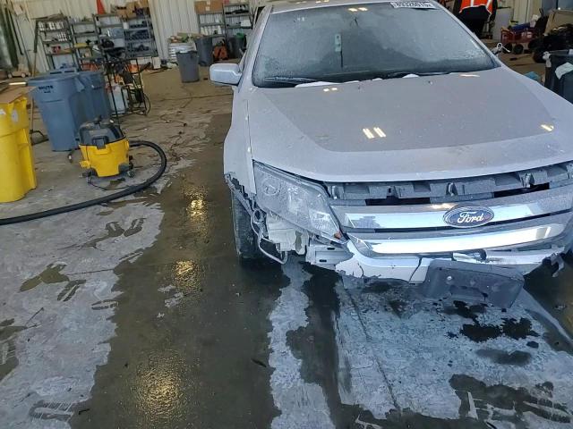 2012 Ford Fusion - Image 11