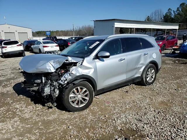 2018 Kia Sorento - Image 11