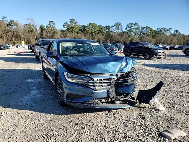 2019 Volkswagen Jetta - Image 13