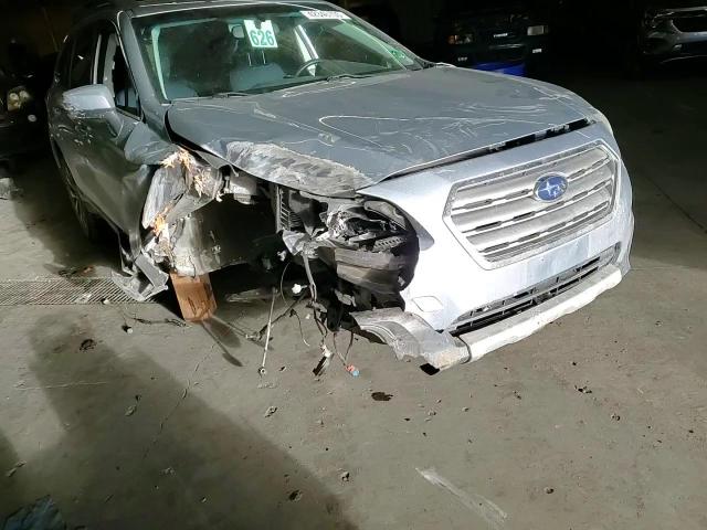 2015 Subaru Outback - Image 11