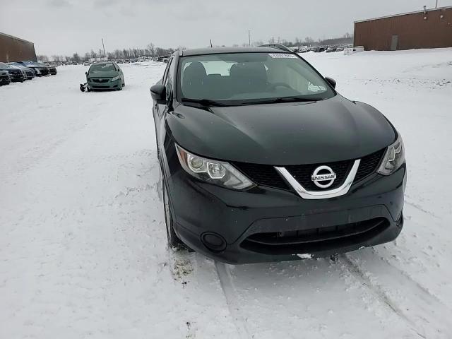 2017 Nissan Rogue - Image 11