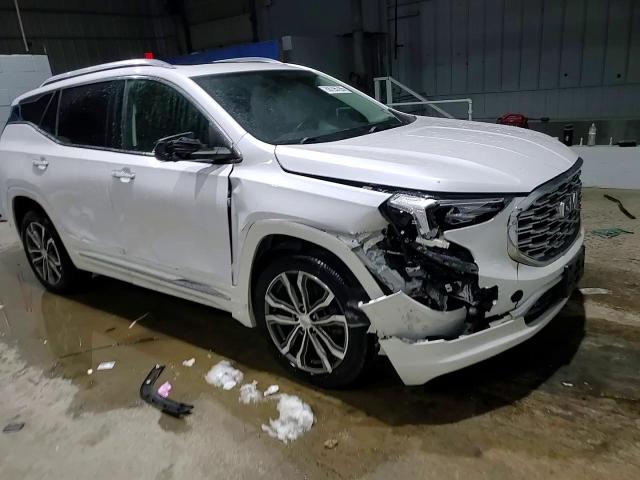 2020 GMC Terrain - Image 14