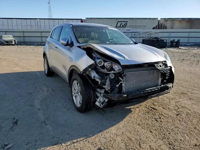 2017 Kia Sportage - Image 11