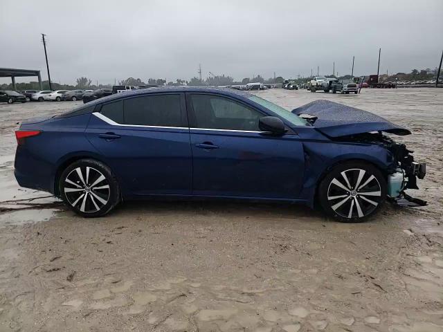 2020 Nissan Altima - Image 10
