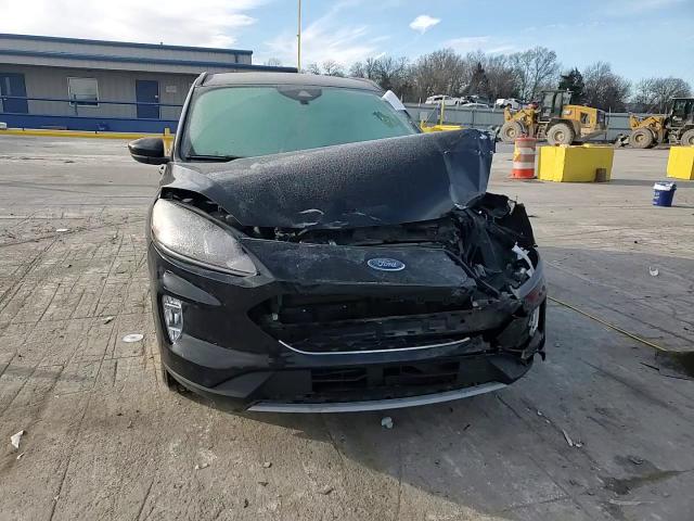 2021 Ford Escape - Image 12