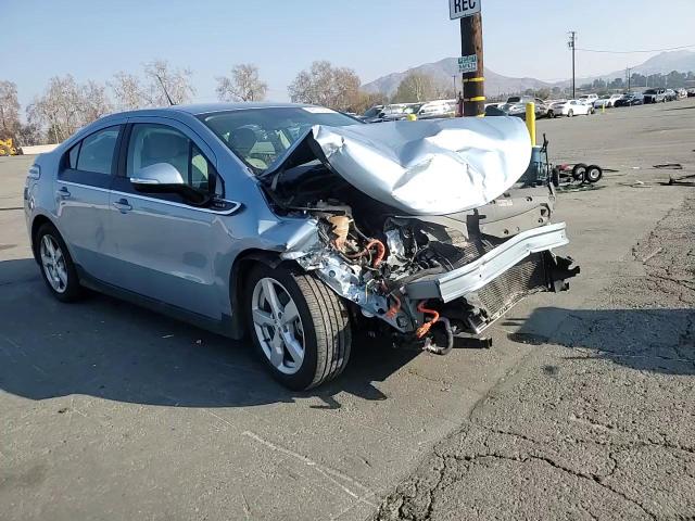 2014 Chevrolet Volt - Image 11