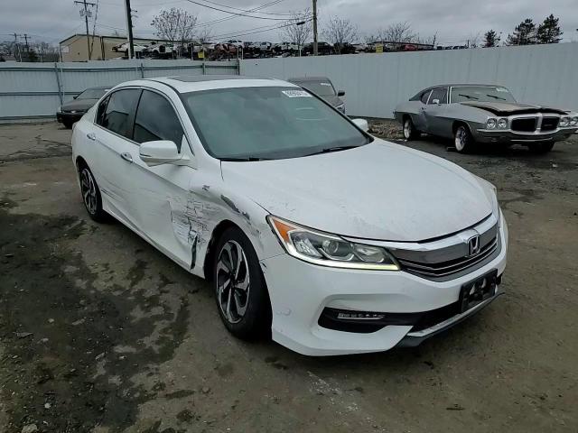 2016 Honda Accord - Image 11