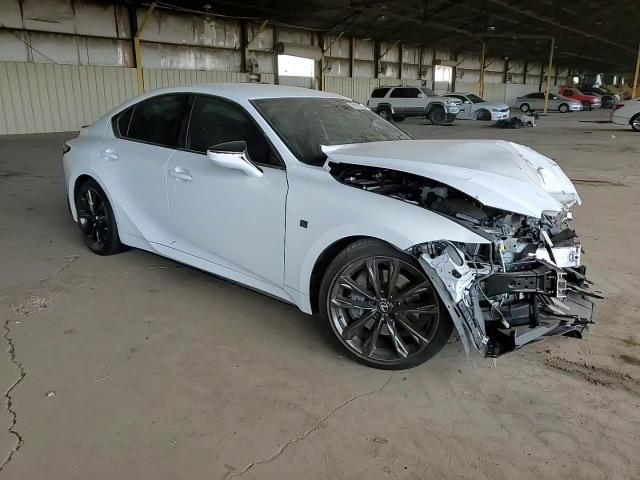 2024 Lexus IS - Image 10