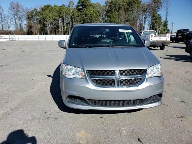2016 Dodge Caravan - Image 12
