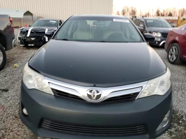 2012 Toyota Camry - Image 10