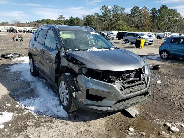 2017 Nissan Rogue - Image 12