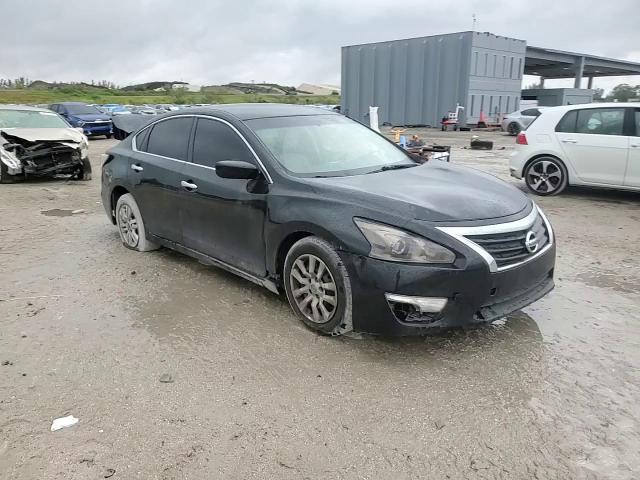 2014 Nissan Altima - Image 11