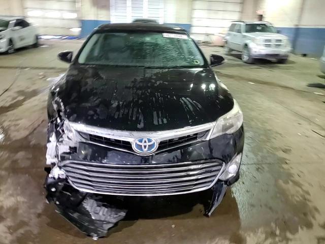 2014 Toyota Avalon - Image 13