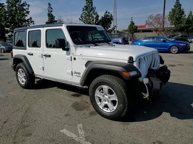 2019 Jeep Wrangler - Image 10