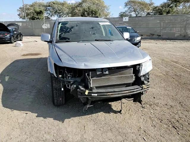 2017 Dodge Journey - Image 12