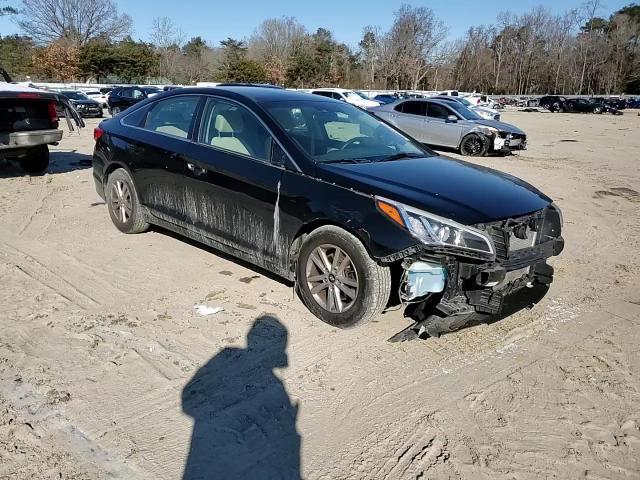 2017 Hyundai Sonata - Image 13